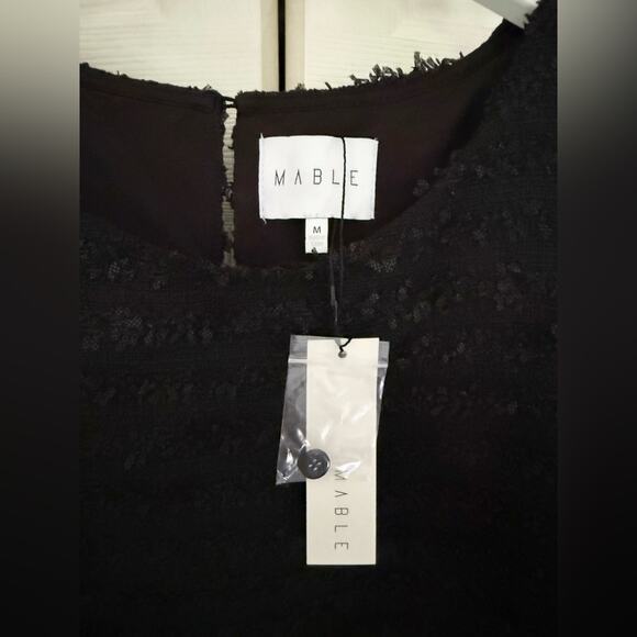 NWT Mable Aarna Frayed Babydoll Tank Top Black Peplum Top Textured Size Medium - Picture 7 of 11